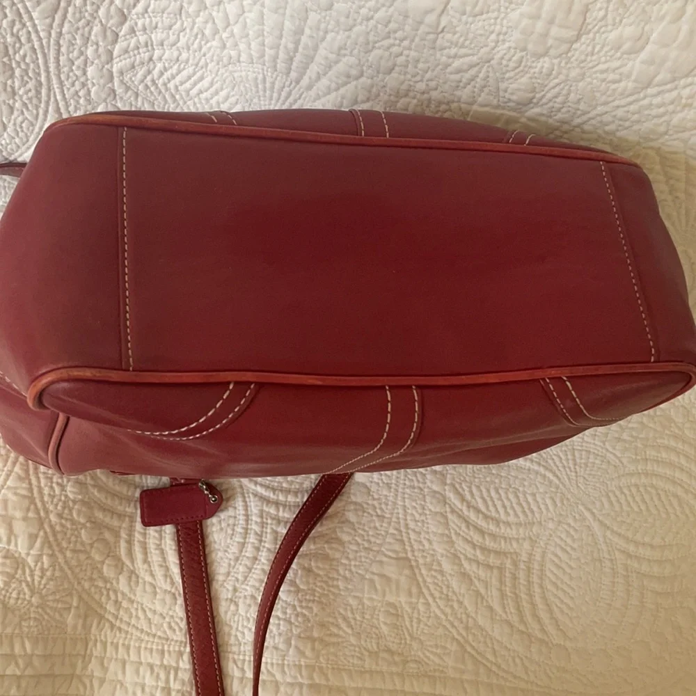 Coach Burgundy Bucket Shoulder Purse Pocketbook Bag Double Handle - Picture 8 of 15